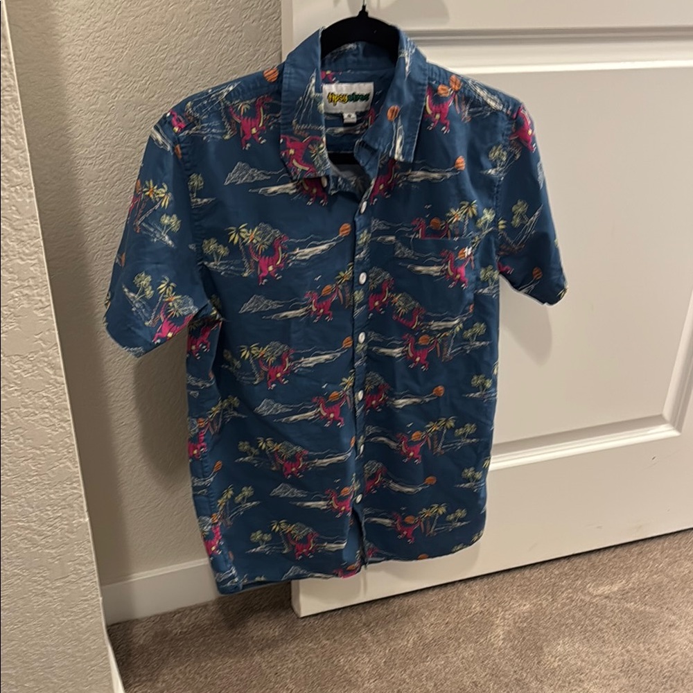 Men's Button down shirt